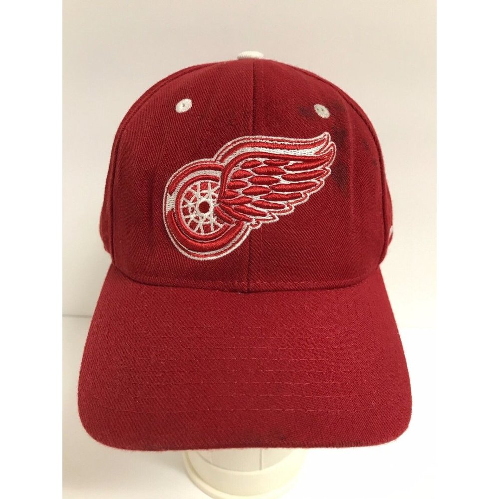 Detroit Red Wings Hockey Zephyr 7 1/2 Fitted Adjustable Hat